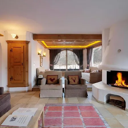 Chesarina Chalet لا بانت شاموس سي إتش